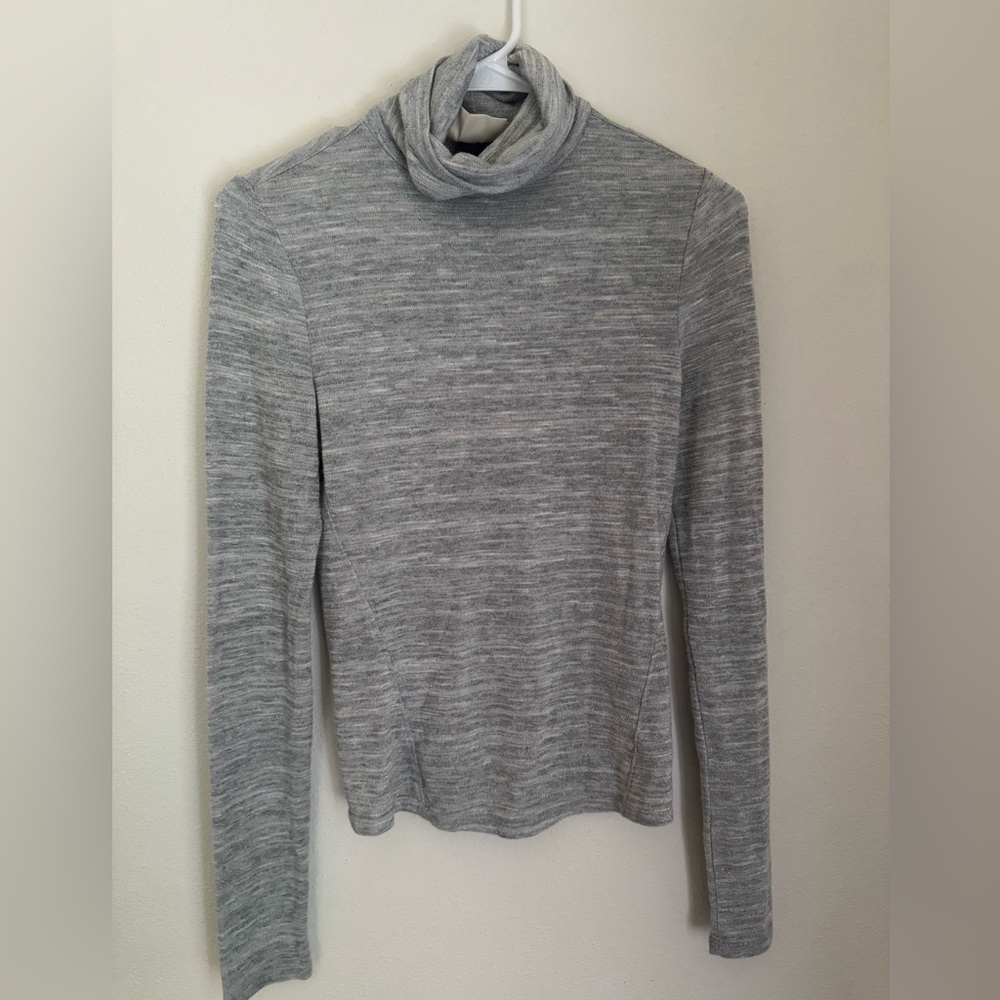 Universal Thread Light Gray Cowl‎ Neck Sweater